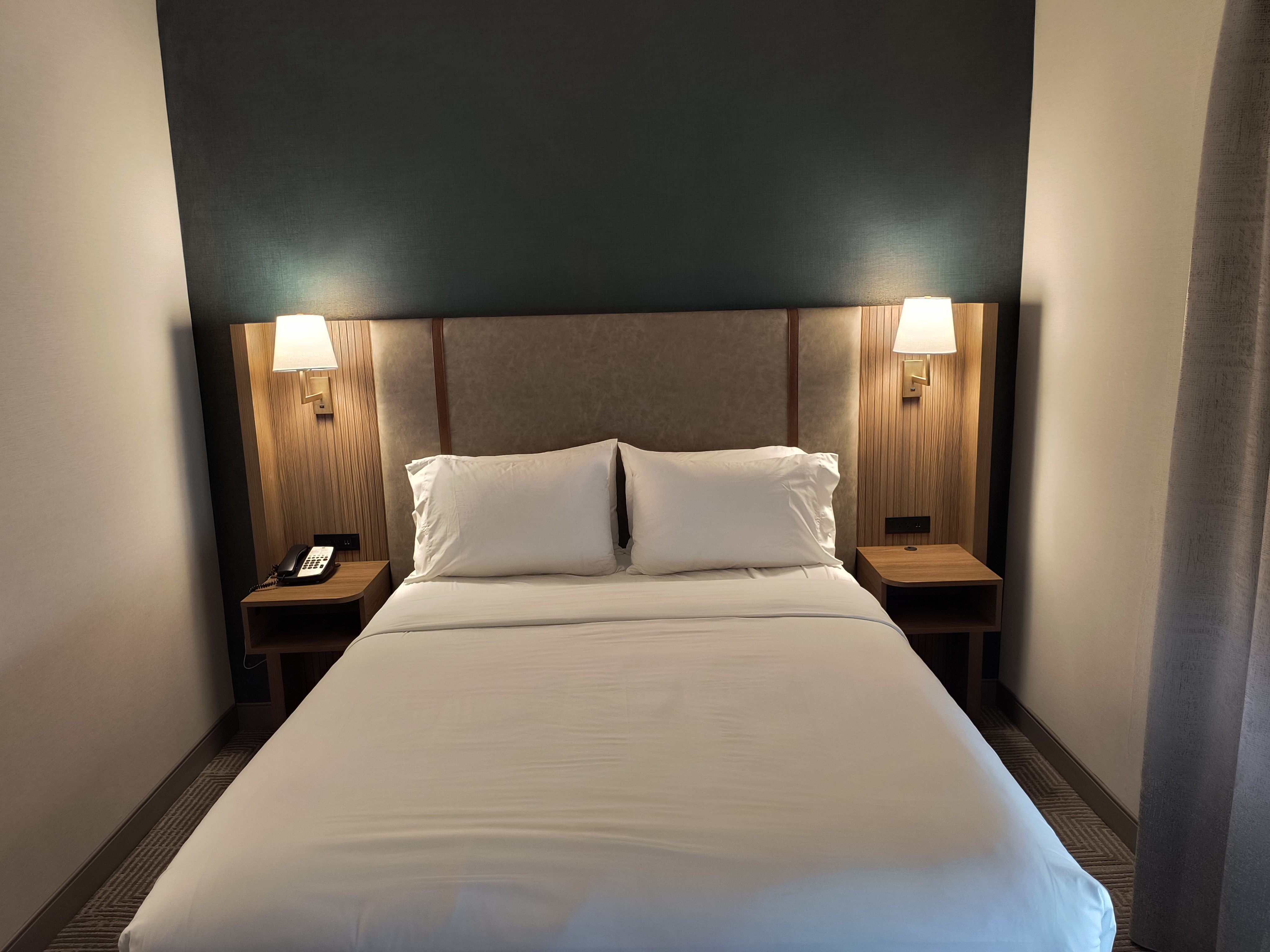 holiday inn boise airport by ihg