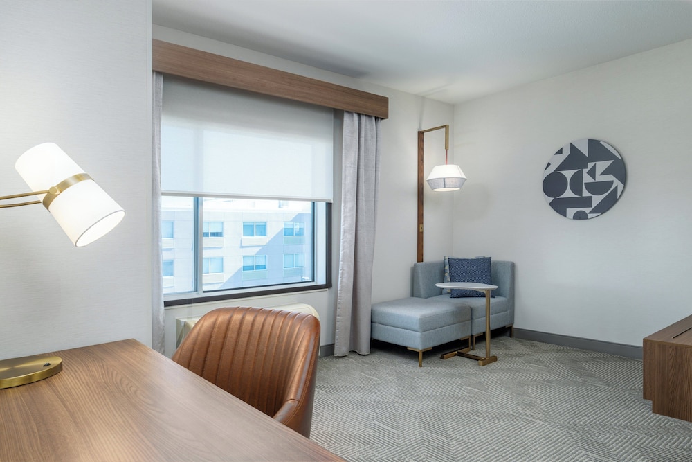 holiday inn boise airport by ihg