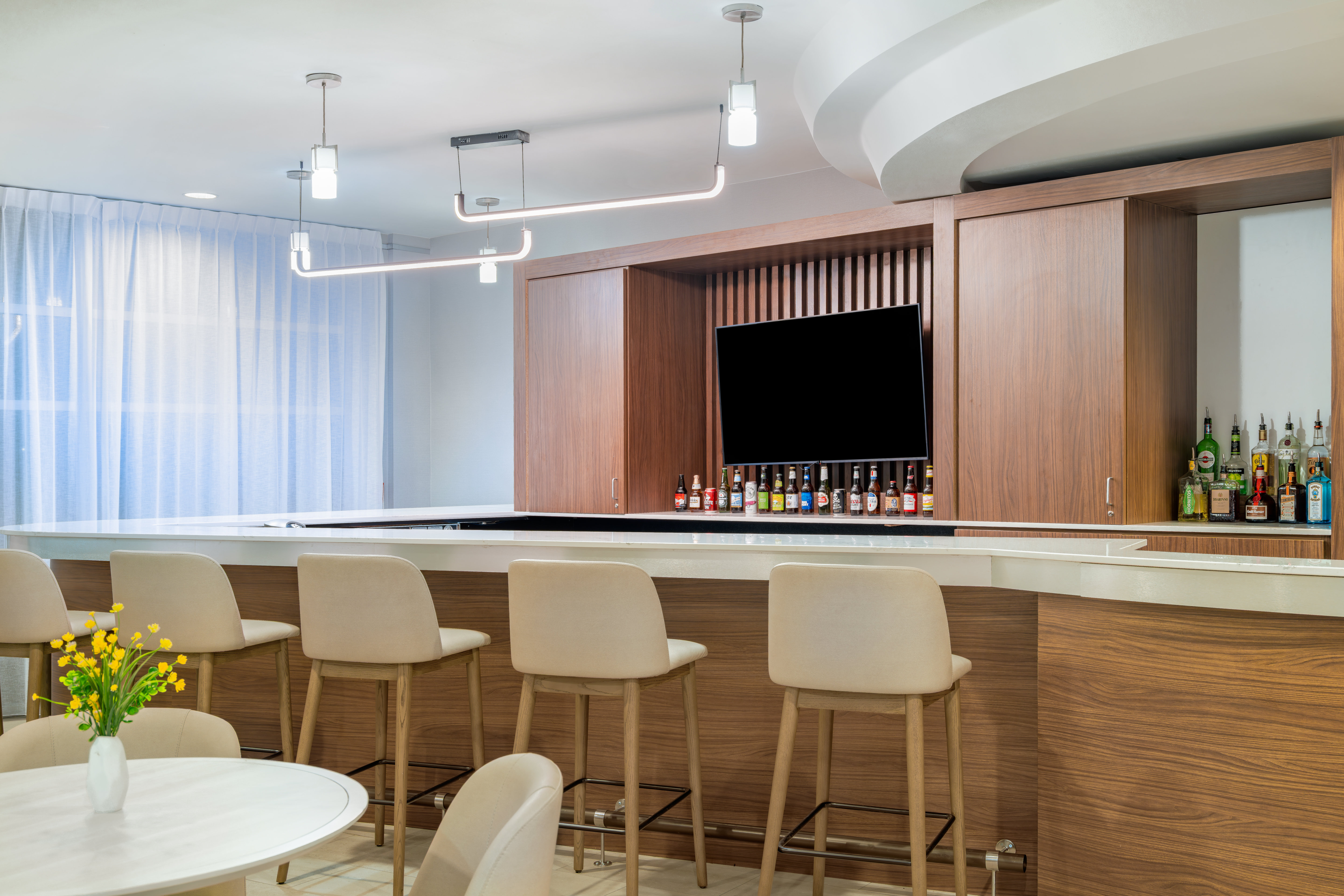 holiday inn boise airport by ihg