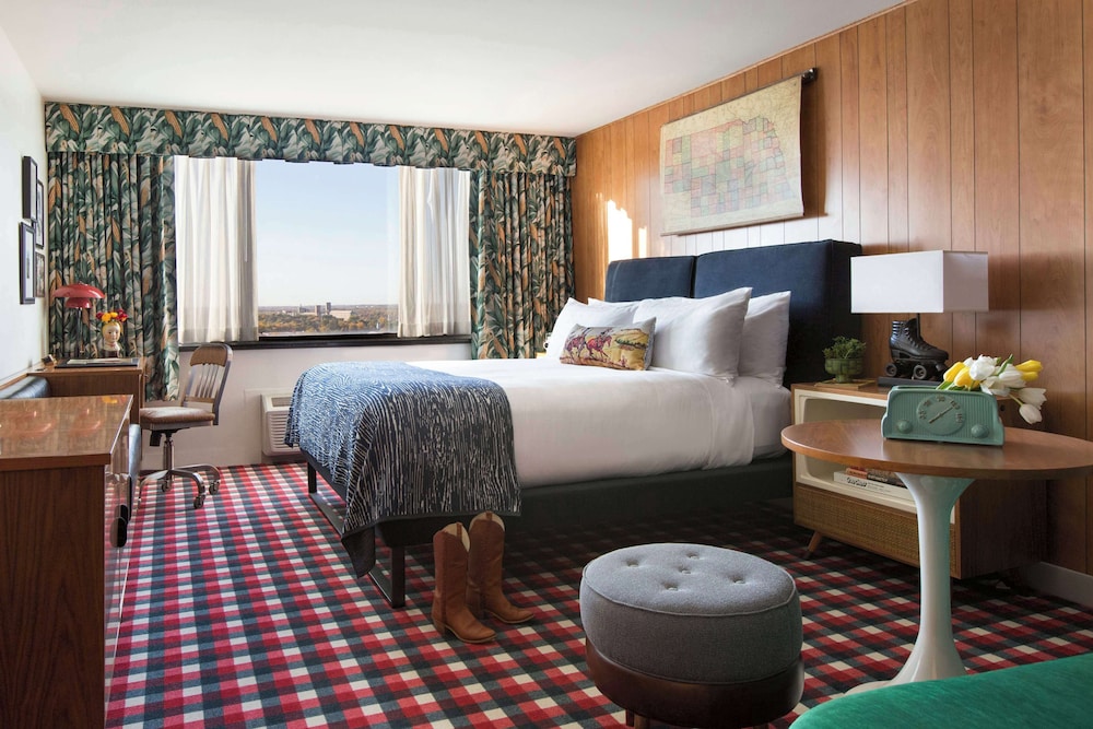 graduate by hilton lincoln