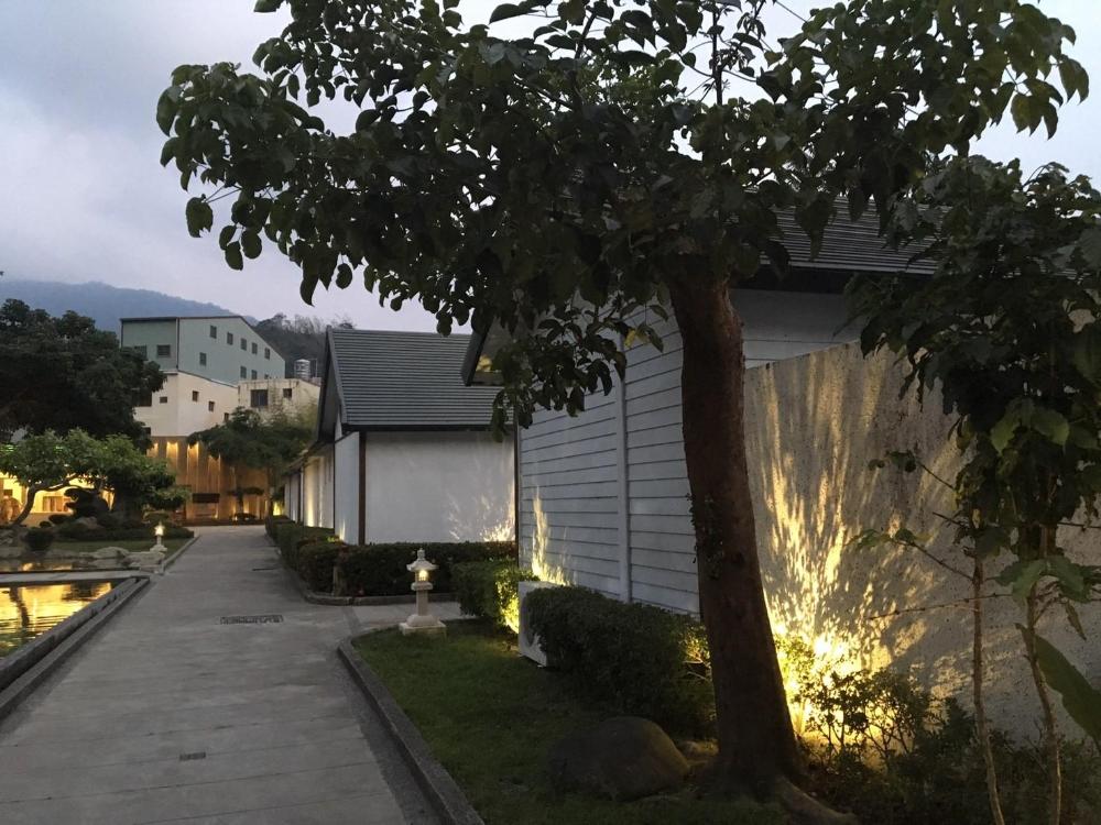 watering tw spa villa