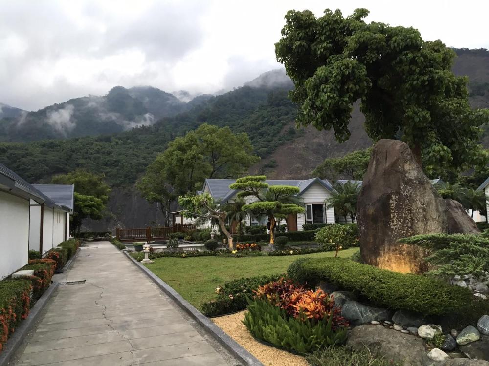 watering tw spa villa