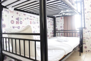 Cozy 2Br Tamansari Panoramic Apartment,,0 star