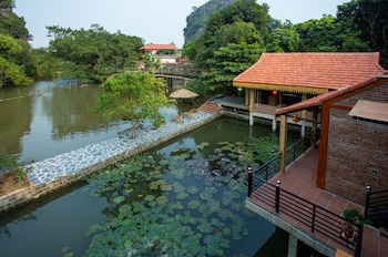 hoa lu