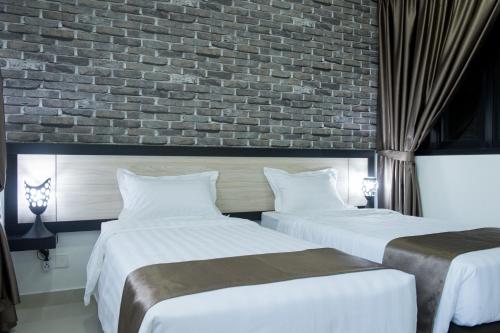ezzyhome medini
