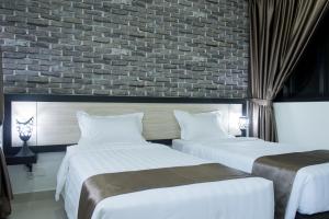 ezzyhome medini