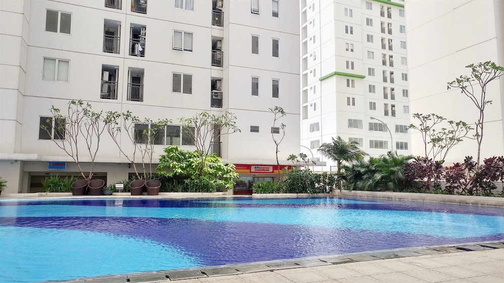 simply living 2br at bassura city apartment