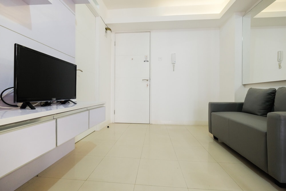 simply living 2br at bassura city apartment