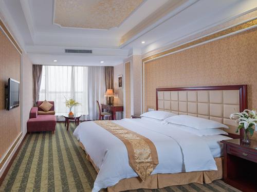 vienna hotel shenzhen songgang yanchuan road