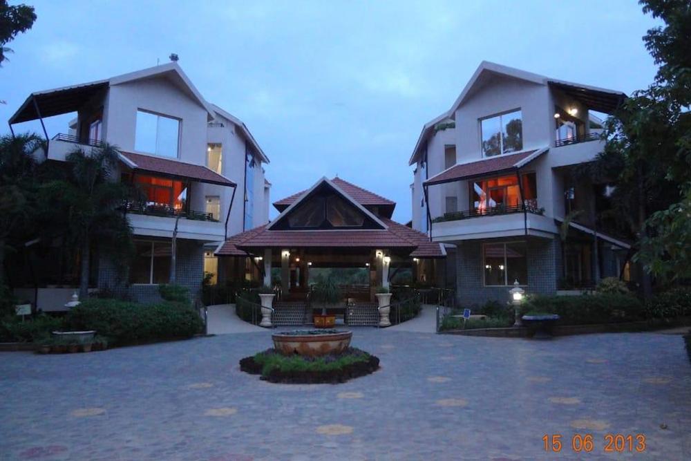 pragati green meadows and resort