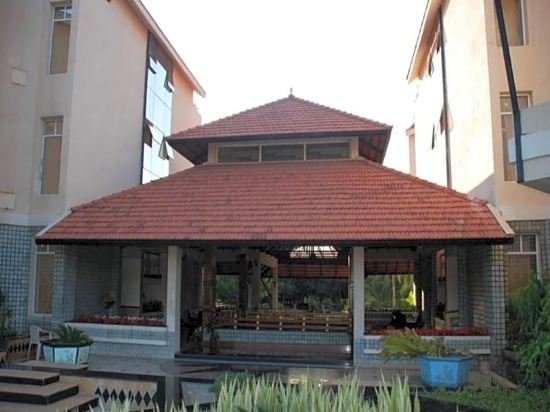 Pragati Green Meadows And Resort,,3 star