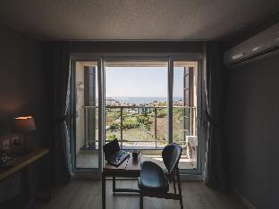 Sally's Jeju,,3 star