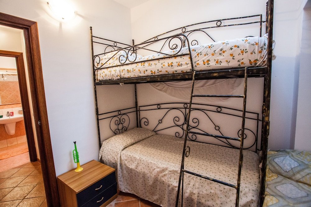 apartment nosside residence erasippe