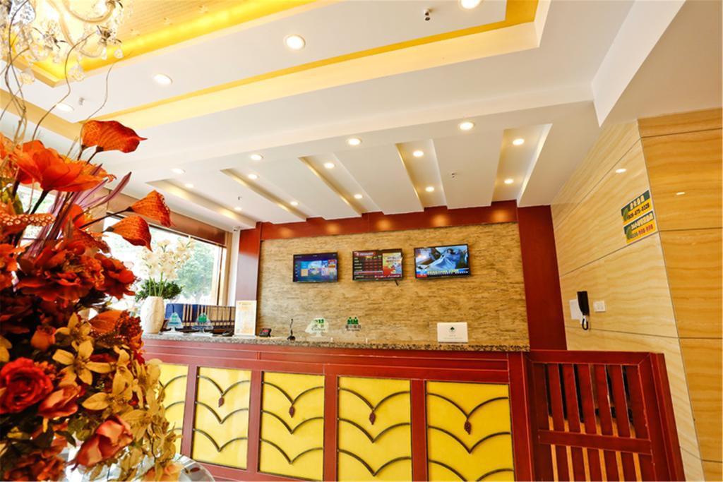 Greentree Inn Jiujiang Railway Station Qianhongxiang Hotel,,3 star
