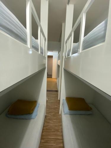 suria cameron hotel b