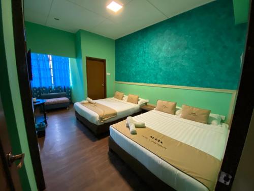 suria cameron hotel b