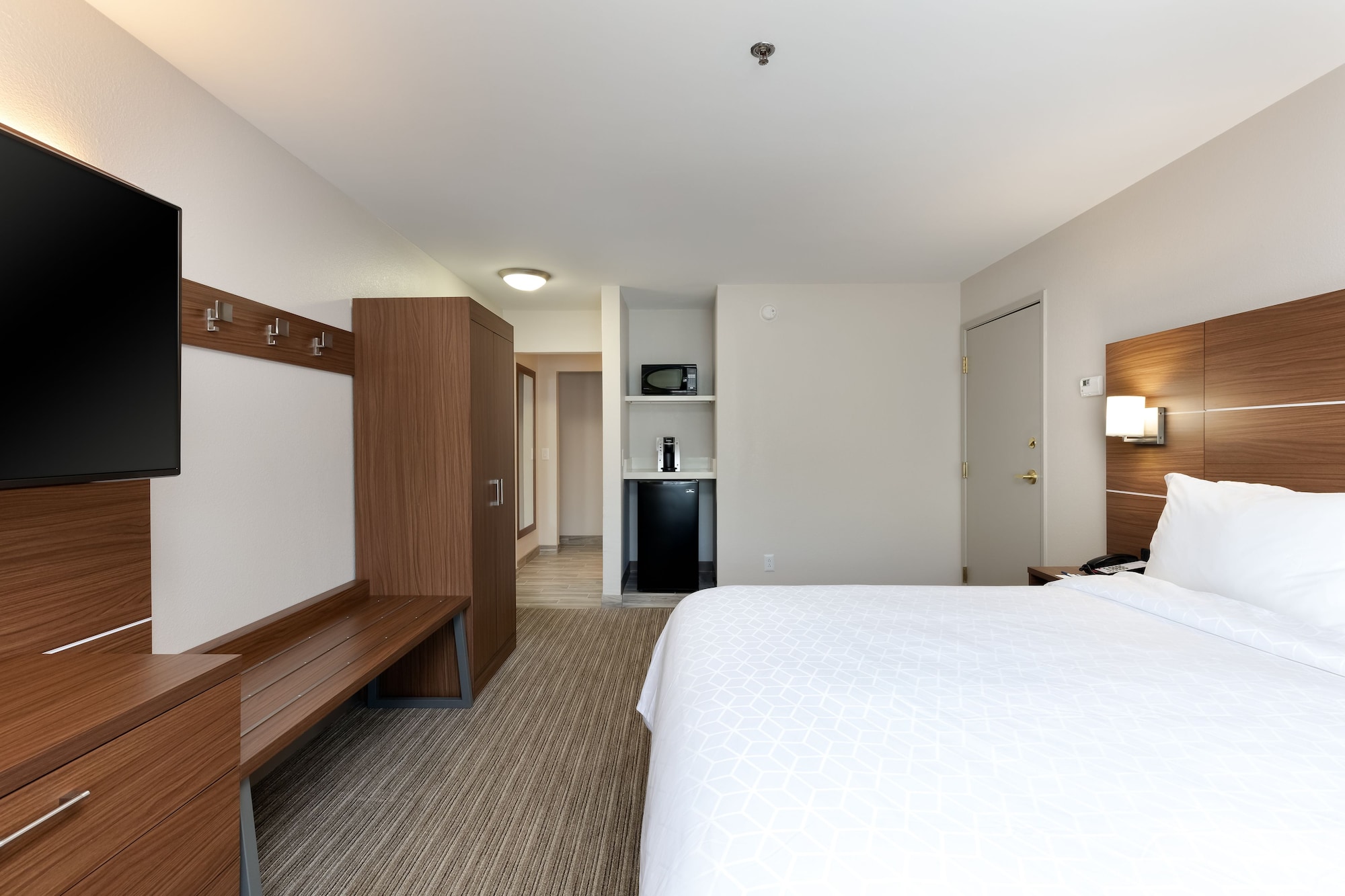 holiday inn express alpharetta roswell by ihg