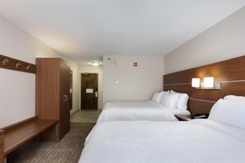 holiday inn express alpharetta roswell by ihg