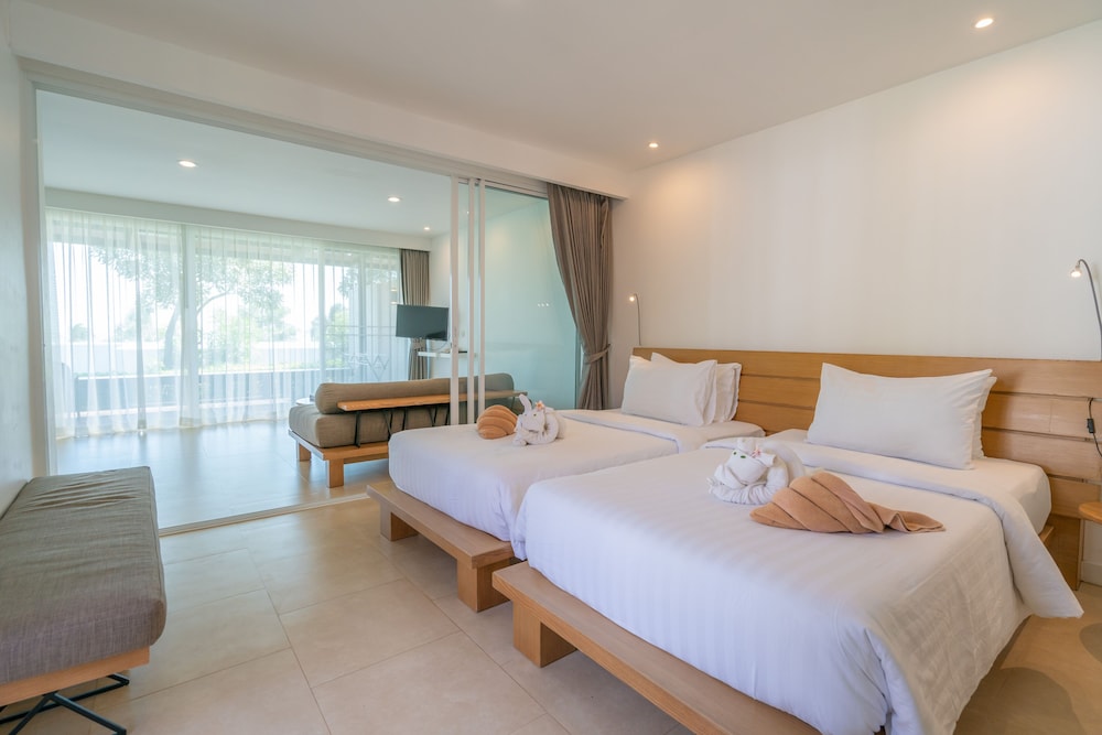 seanery beach resort