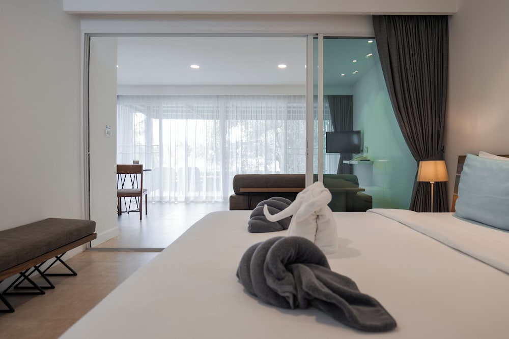 seanery beach resort