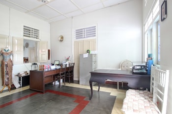 reddoorz syariah near wijilan yogyakarta