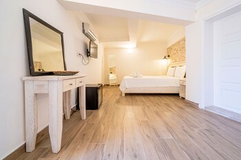 alacati park otel