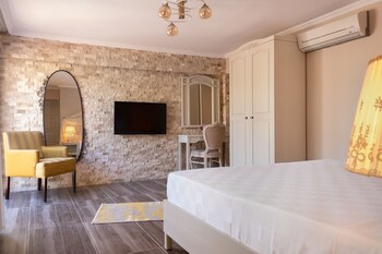 alacati park otel