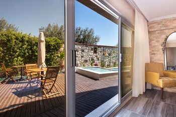 alacati park otel