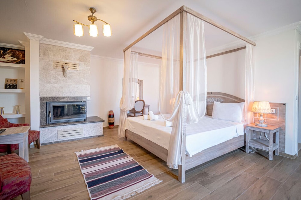 alacati park otel
