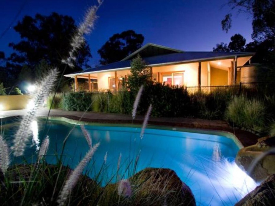 Zoofari Lodge At Taronga Western Plains,,2.5 star