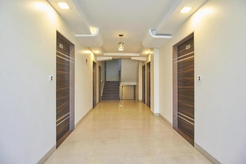 hotel new elite inn hostel
