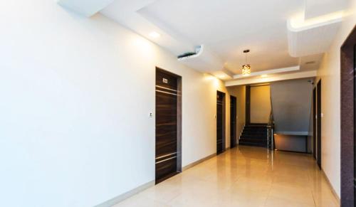 hotel new elite inn hostel