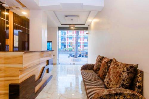 hotel new elite inn hostel
