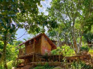 camping paradise and singalong mountain garden