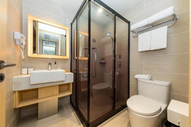 ji hotel shanghai middle huaihai road