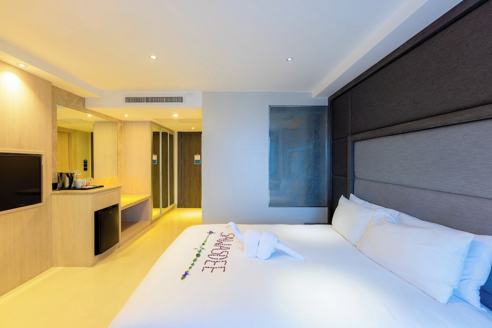 centara avenue hotel pattaya