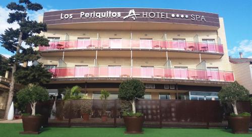 hospedium hotel los periquitos