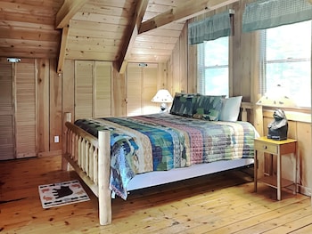 bear cave haus by jackson mountain rentals