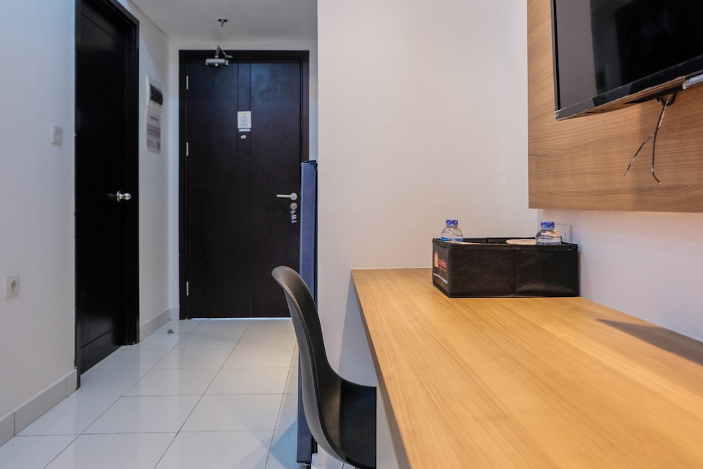 minimalist studio apartment at casa de parco