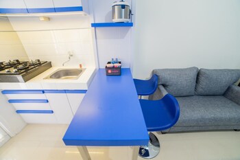 Cozy Apartment At Parahyangan Residence With Direct Access To Swimming,,0 star