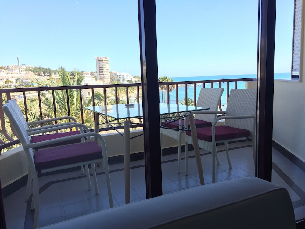 lubina del sol apartment by the sea
