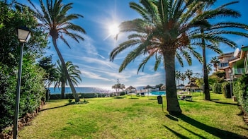 lubina del sol apartment by the sea