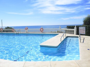 lubina del sol apartment by the sea