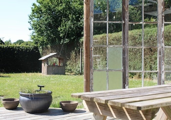 kirseb rkroen the inn between