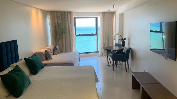 hy beach flats international