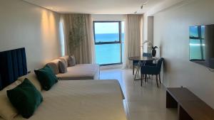 hy beach flats international