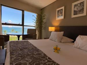 hy beach flats international