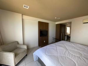 hy beach flats international