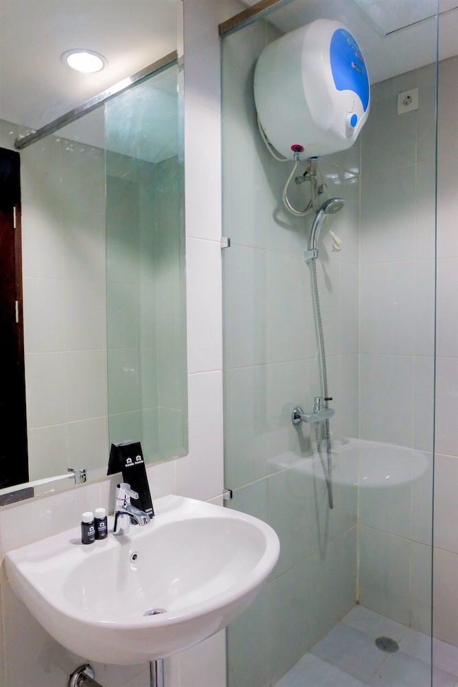 homey studio at casa de parco apartment