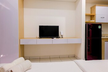 homey studio at casa de parco apartment